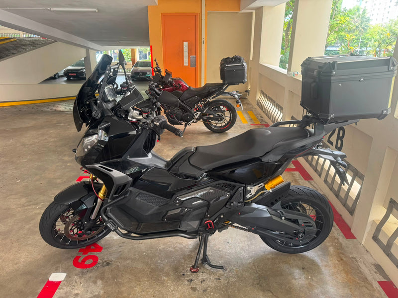 Honda X-ADV 750 — Black (2021)